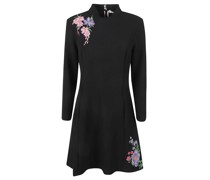 Kurzes Kleid