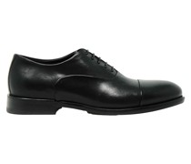 Schnürschuh