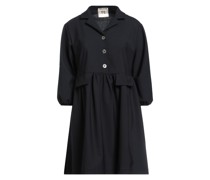 Kurzes Kleid