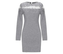 Kurzes Kleid