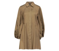 Kurzes Kleid