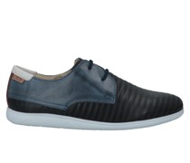 Schnürschuh