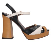 Sandale