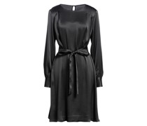 Kurzes Kleid