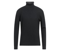 Rollkragenpullover