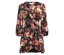 Kurzes Kleid