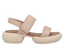 Sandale