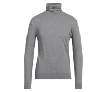 Rollkragenpullover
