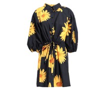 Kurzes Kleid