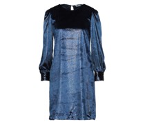 Kurzes Kleid