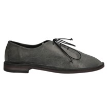 Schnürschuh