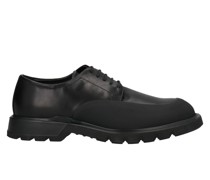 Schnürschuh