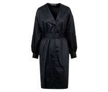 Langes Kleid