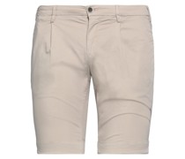 Shorts & Bermudashorts