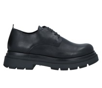 Schnürschuh