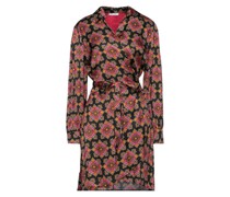 Kurzes Kleid