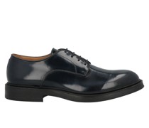 Schnürschuh