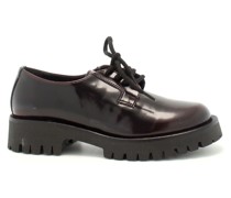 Schnürschuh