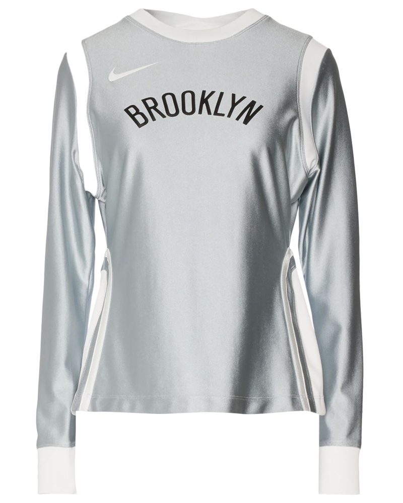Nike Damen T-shirts