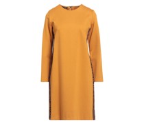 Kurzes Kleid