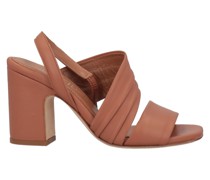 Sandale