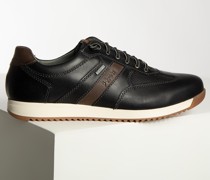 Sneaker schwarz