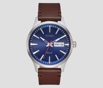 The Sentry Solar Leather Uhr silver