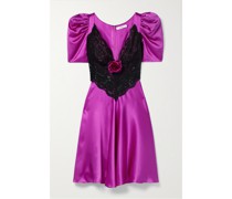 Kleid aus Seidensatin und Spitze