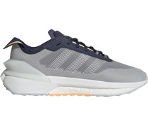 Avryn Sneaker
