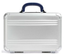 Zero Halliburton ZH Pursuit Aluminum Collection Aktentasche silber