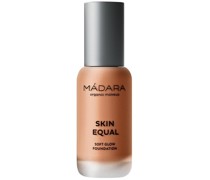 Skin Equal Soft Glow SPF 15 Foundation 30 ml #80 FUDGE