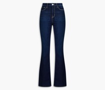 Hoch sitzende Schlagjeans
