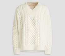Wollpullover mit Zopfstrickmuster
