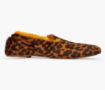 Loafers aus Kunstfell mit Leopardenprint