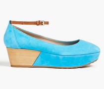 Pumps aus Veloursleder mit Plateausohle