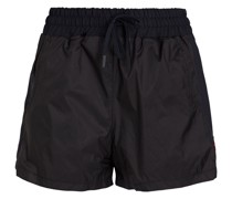 Shorts aus Shell mit Jersey-Einsatz