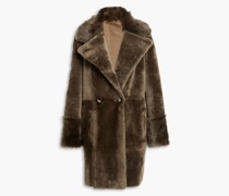 Doppelreihiger Mantel aus Shearling