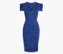 Kleid aus lasergeschnittenem Neopren