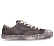 Past overdyed sole low top sneakers