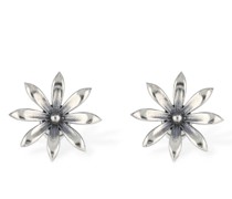 Flower stud earrings