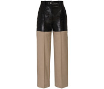 HOSE AUS LEDER UND CANVAS