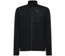 Delta jacket