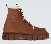 Fendi Ankle Boots aus Veloursleder und Shearling