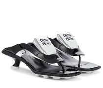 Miu Miu Zehensandalen aus Lackleder