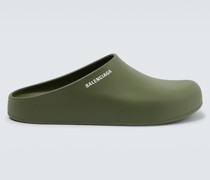 Balenciaga Slippers Pool aus Gummi