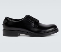 Prada Schnuerschuhe aus Leder