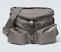Messenger Bag aus Re-Nylon mit Leder