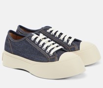 Plateau-Sneakers aus Denim