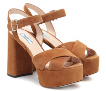 Plateausandalen aus Veloursleder