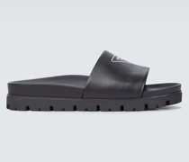 Prada Pantoletten aus Leder